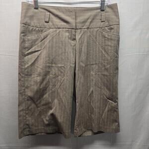 Maurices Brown Pinstripe Dress Shorts Size 5/6 Womens Business Casual